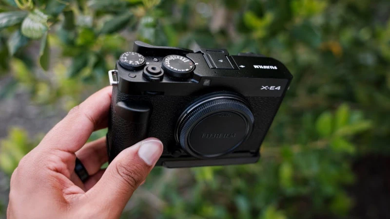 Fuji XE-4 A Solid Digital Alternative to my 35mm Film Cameras