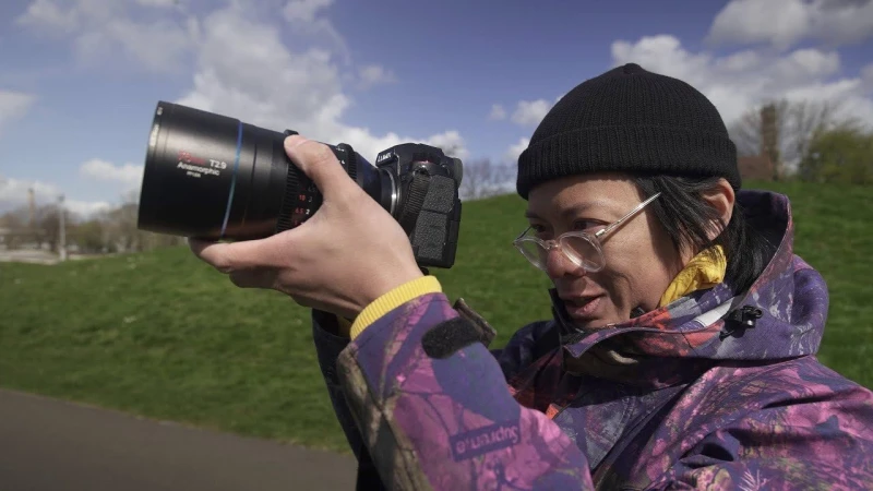 Sirui 75mm T2.9 1.6x Anamorphic Lens Hands-on